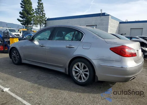 2013 Hyundai Genesis 3.8L z USA, uszkodzony, nr VIN KMHGC4DD3DU215005
